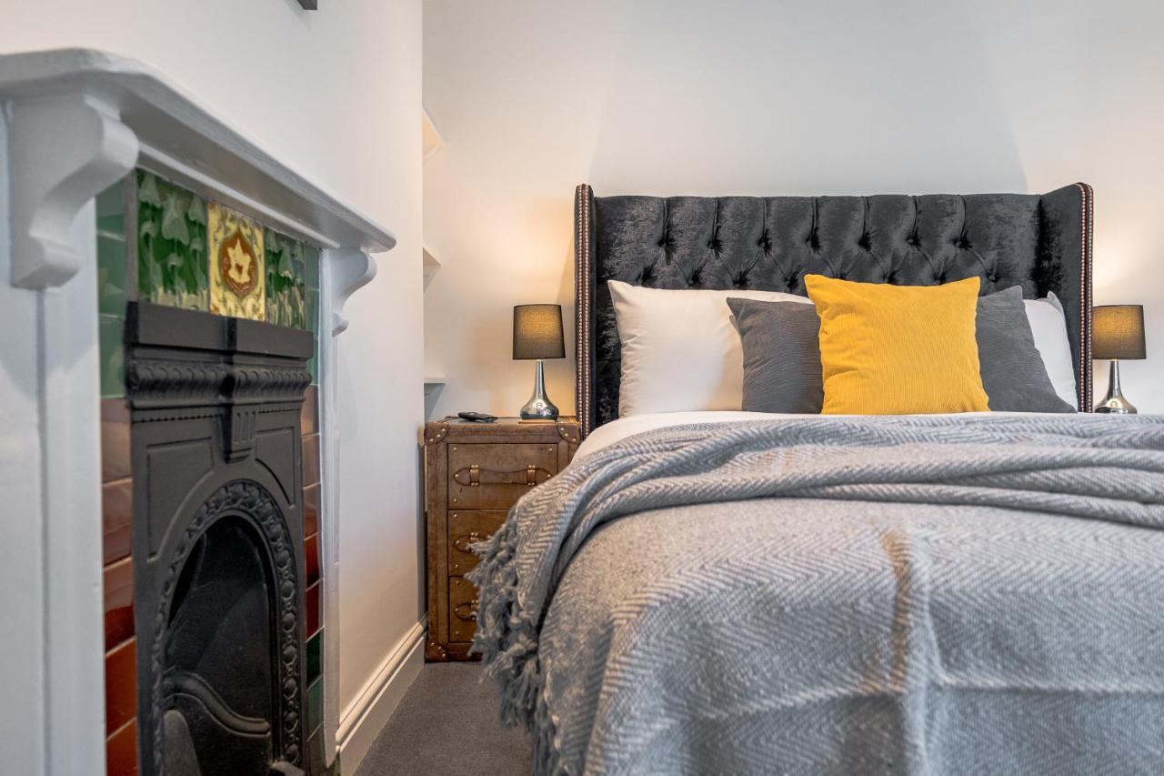 Luxurious Grand 6 Bedroom Home In Bath - Perfect For Groups & Sleeps 12! Екстер'єр фото