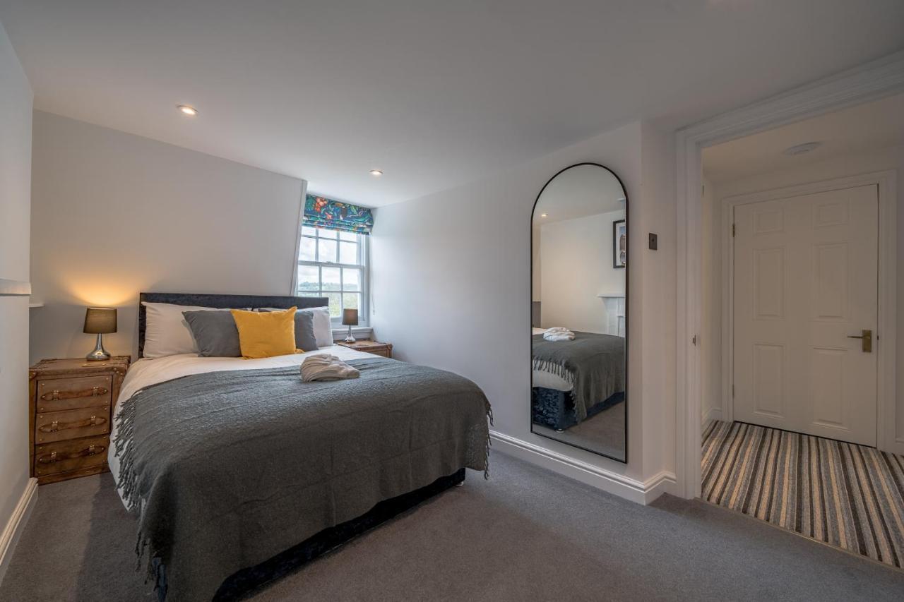 Luxurious Grand 6 Bedroom Home In Bath - Perfect For Groups & Sleeps 12! Екстер'єр фото